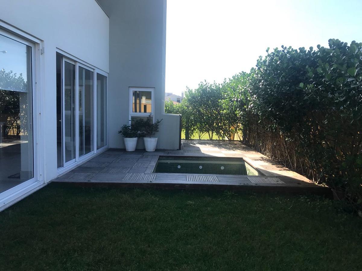 Casa 450M2 Laguna Internacional エクステリア 写真